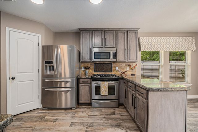 9338 Stoneridge Canyon Lane, Houston, TX 77089