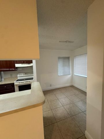 5612 Rock Island Road 152, Tamarac, FL 33319