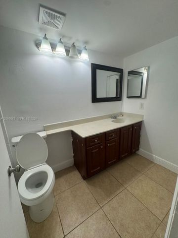 5612 Rock Island Road 152, Tamarac, FL 33319