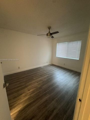 5612 Rock Island Road 152, Tamarac, FL 33319