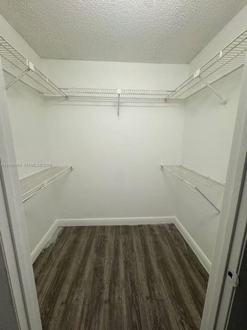5612 Rock Island Road 152, Tamarac, FL 33319