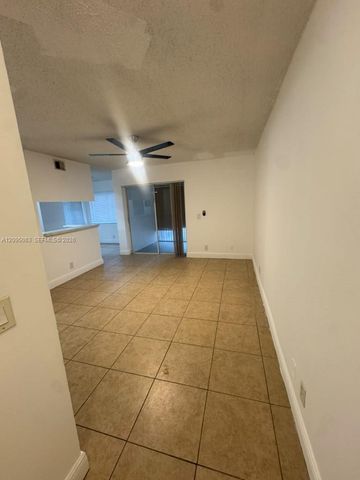 5612 Rock Island Road 152, Tamarac, FL 33319