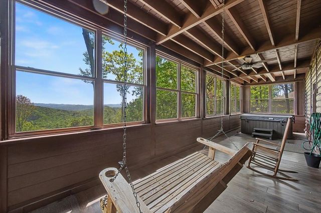 1488 Walnut Rdg, Ellijay, GA 30536