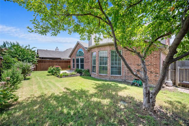 2413 Deerwood Drive, Little Elm, TX 75068