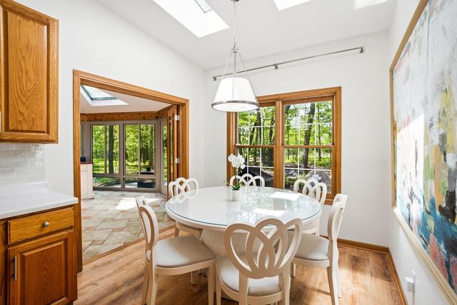 13737 N Lake Shore DRIVE, Mequon, WI 53097
