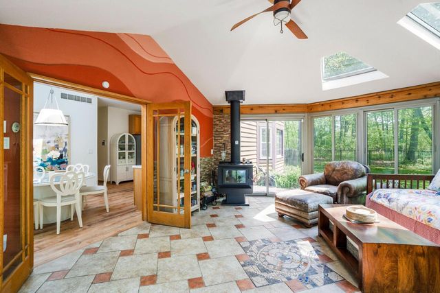 13737 N Lake Shore DRIVE, Mequon, WI 53097