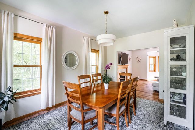 13737 N Lake Shore DRIVE, Mequon, WI 53097