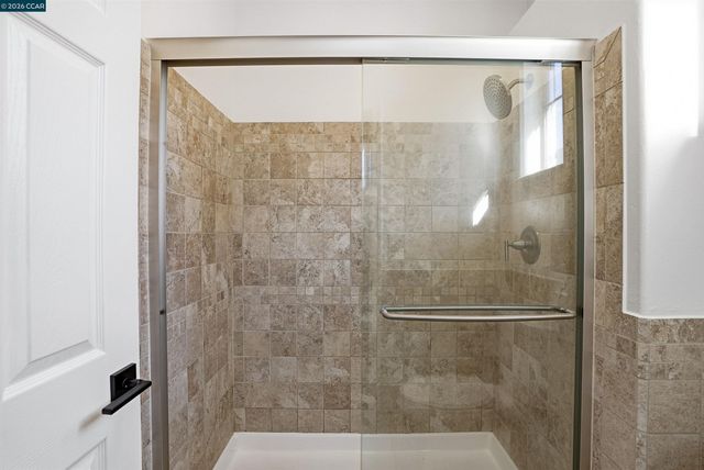 1 Avocet Ct, Alameda, CA 94501