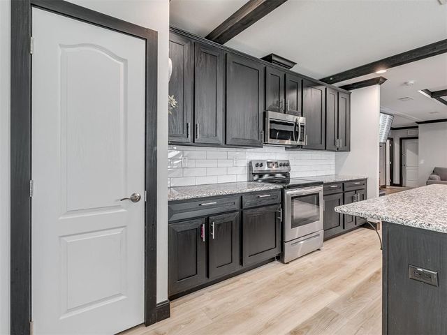 10200 Pecan Tree Circle, Lexington, OK 73051