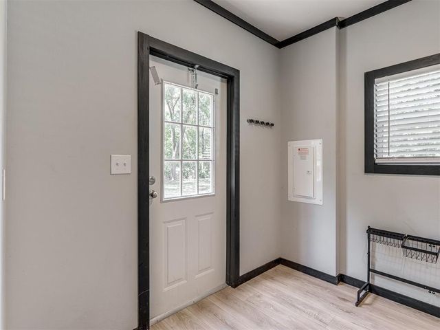 10200 Pecan Tree Circle, Lexington, OK 73051