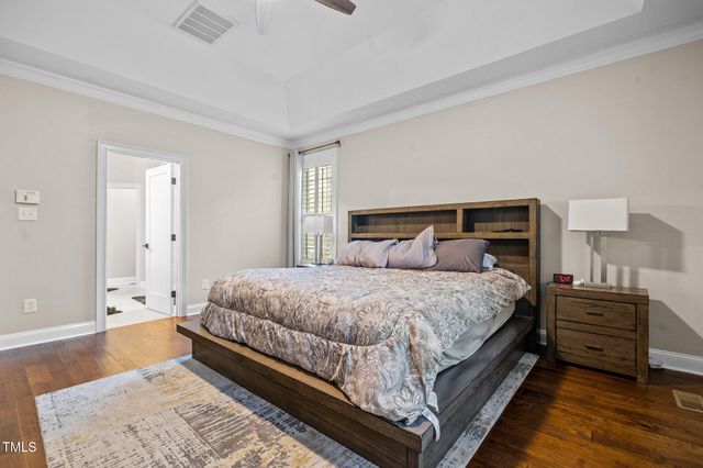 200 Heather Brook Circle, Spring Lake, NC 28390