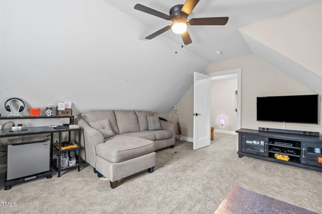 200 Heather Brook Circle, Spring Lake, NC 28390