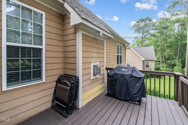 200 Heather Brook Circle, Spring Lake, NC 28390