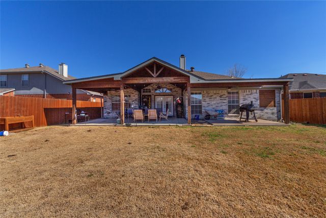 6004 Ten Wood Court, Arlington, TX 76018