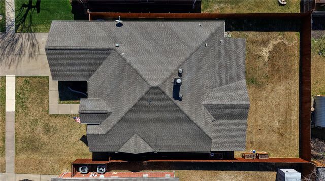 6004 Ten Wood Court, Arlington, TX 76018