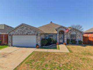 6004 Ten Wood Court, Arlington, TX 76018