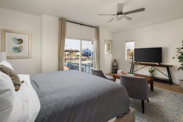 806 Ocean Ln, Imperial Beach, CA 91932