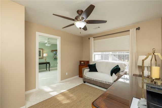 3021 E Summershade Drive, Fayetteville, AR 72703