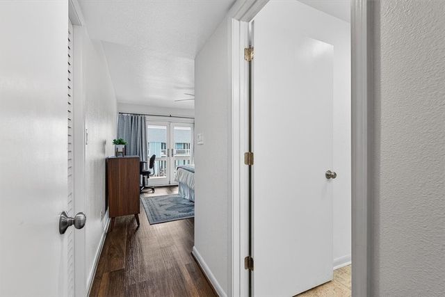 610 Lauderdale 610, Rockport, TX 78382