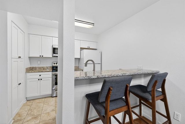 610 Lauderdale 610, Rockport, TX 78382