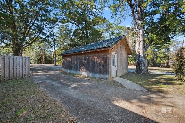 501 E 4th Street, Bay Minette, AL 36507