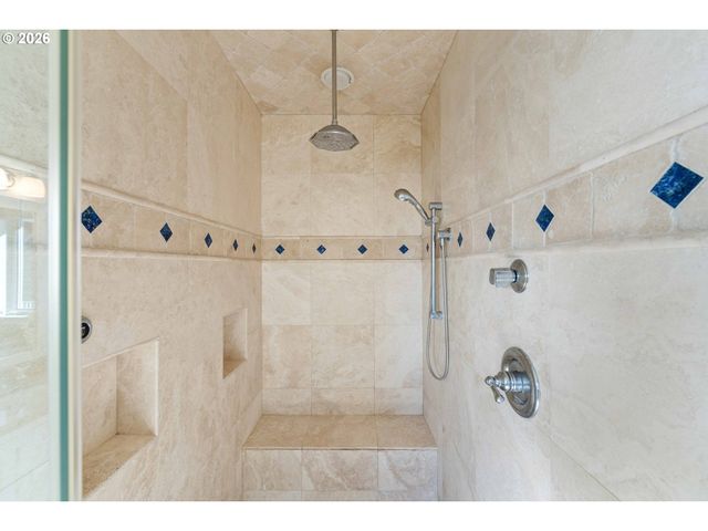 90955 SOUTHVIEW Ln, Florence, OR 97439