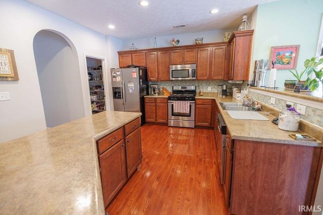 5352 W Cobblestone Street, Bloomington, IN 47403