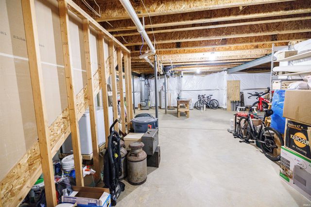 5352 W Cobblestone Street, Bloomington, IN 47403