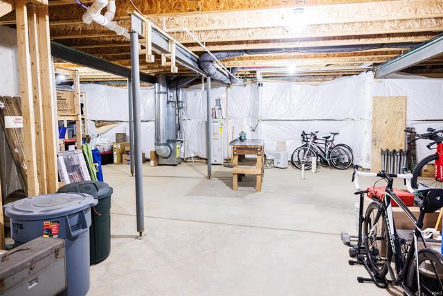 5352 W Cobblestone Street, Bloomington, IN 47403