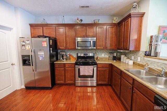 5352 W Cobblestone Street, Bloomington, IN 47403