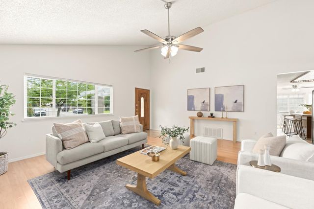 7144 Woodmore Oaks Dr, Citrus Heights, CA 95610
