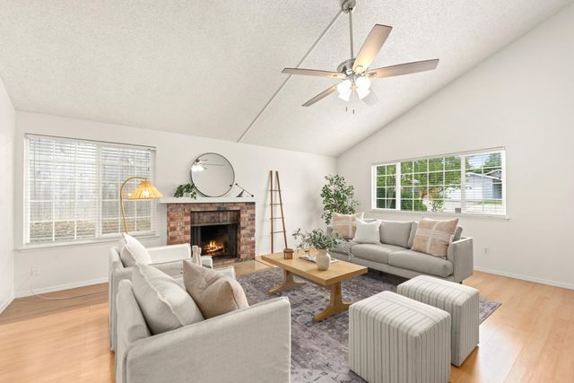 7144 Woodmore Oaks Dr, Citrus Heights, CA 95610