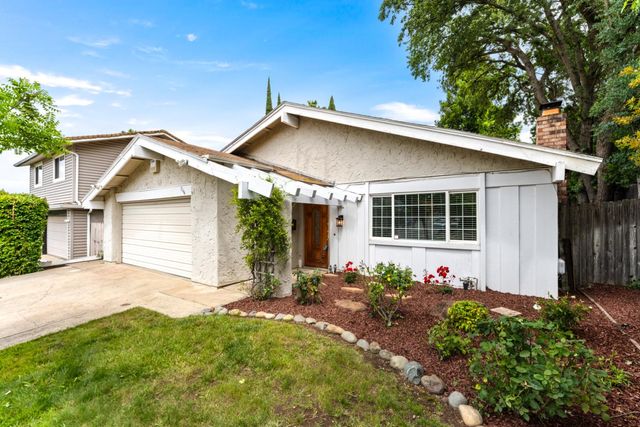 7144 Woodmore Oaks Dr, Citrus Heights, CA 95610