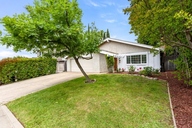 7144 Woodmore Oaks Dr, Citrus Heights, CA 95610