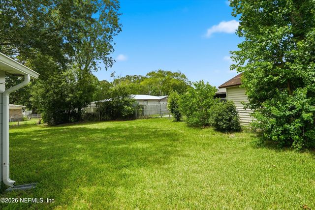 7428 WHITE ALDER DR Drive, Jacksonville, FL 32210