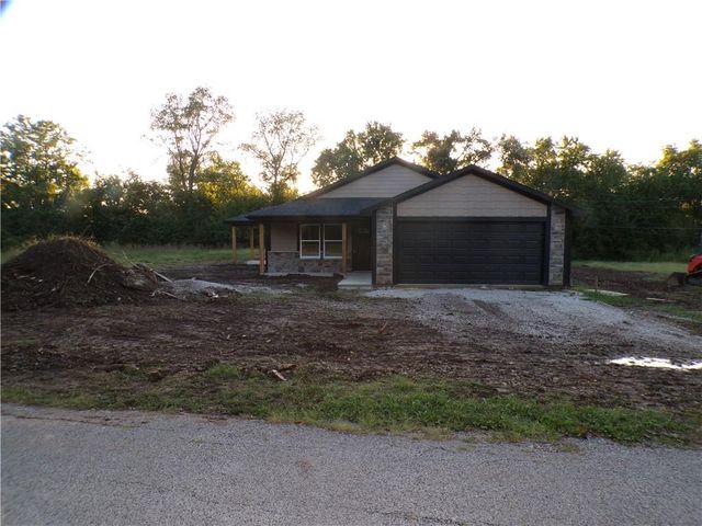 519 Spruce Street, Bates City, MO 64011