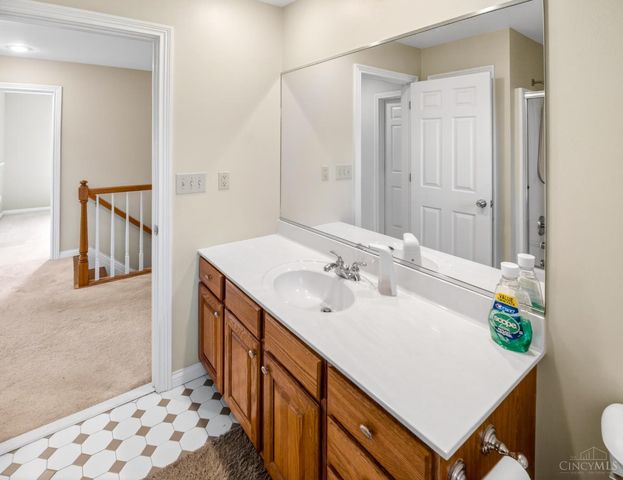 30 Trappist Walk Court, Fairfield, OH 45014
