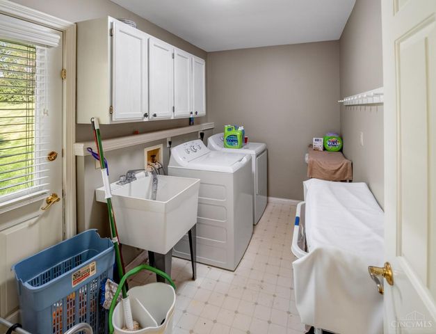 30 Trappist Walk Court, Fairfield, OH 45014