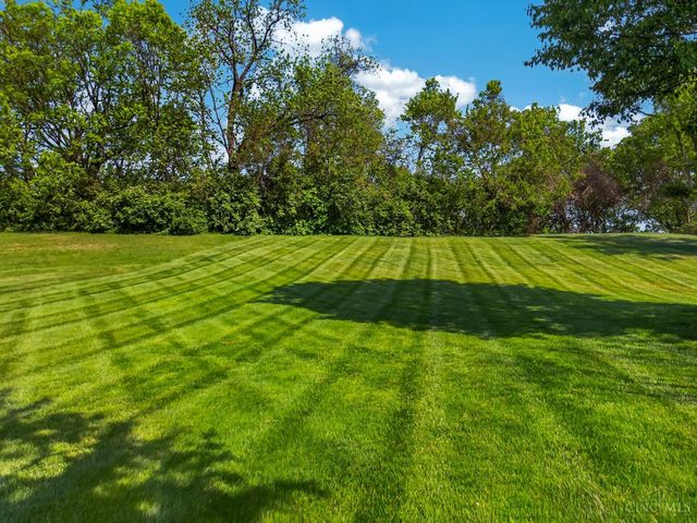 30 Trappist Walk Court, Fairfield, OH 45014
