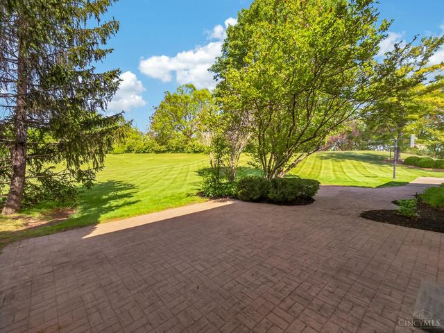 30 Trappist Walk Court, Fairfield, OH 45014