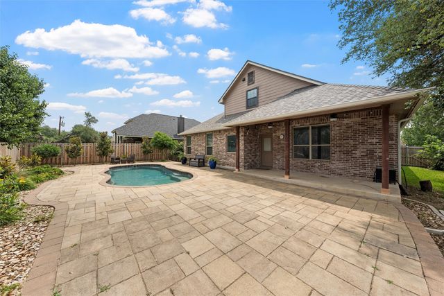 5541 Wisdom Court, Waco, TX 76708