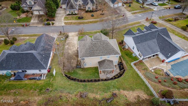207 Michaels Ridge Boulevard, Johnson City, TN 37615