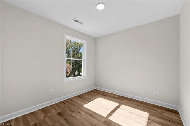 2105 Joe Louis Avenue, Greensboro, NC 27401