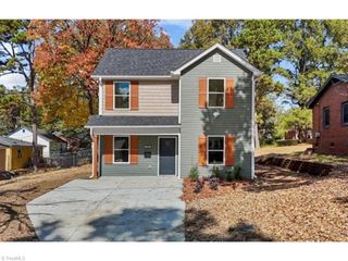 2105 Joe Louis Avenue, Greensboro, NC 27401