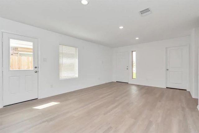 27003 Winward Creek Trail, Katy, TX 77493