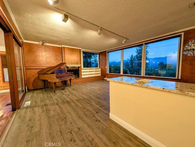 31390 Mesa, Redlands, CA 92373