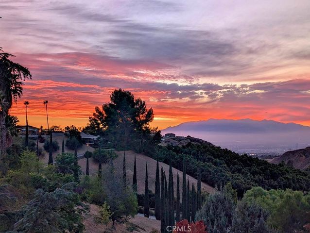 31390 Mesa, Redlands, CA 92373