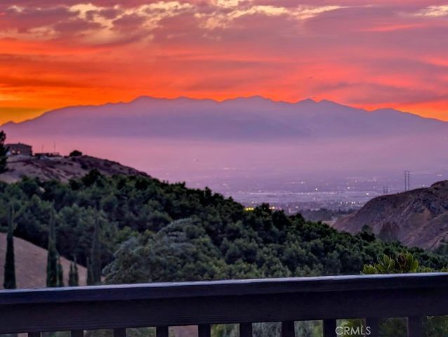 31390 Mesa, Redlands, CA 92373