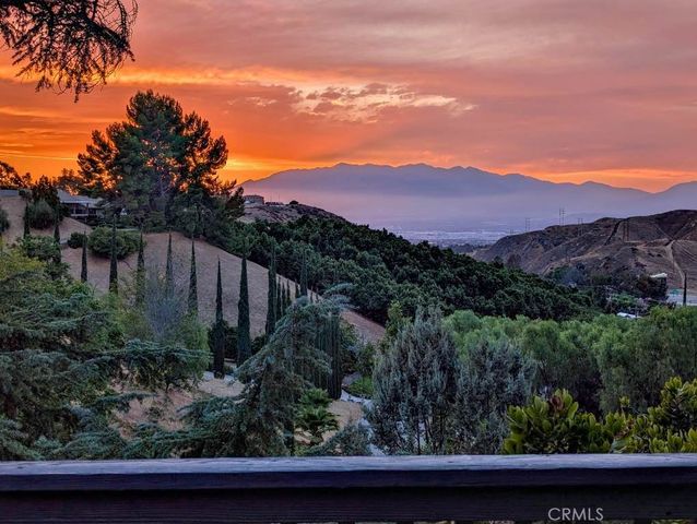 31390 Mesa, Redlands, CA 92373
