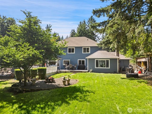 4957 Lakeview Place SE, Port Orchard, WA 98367